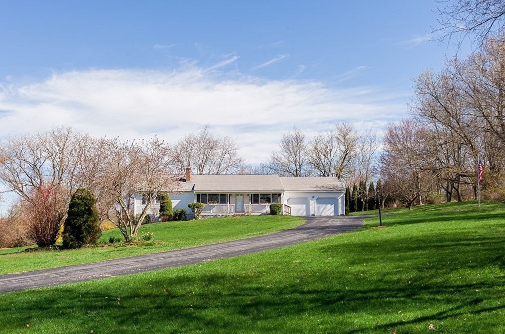 178 Sutton Ave, Oxford, MA 01540