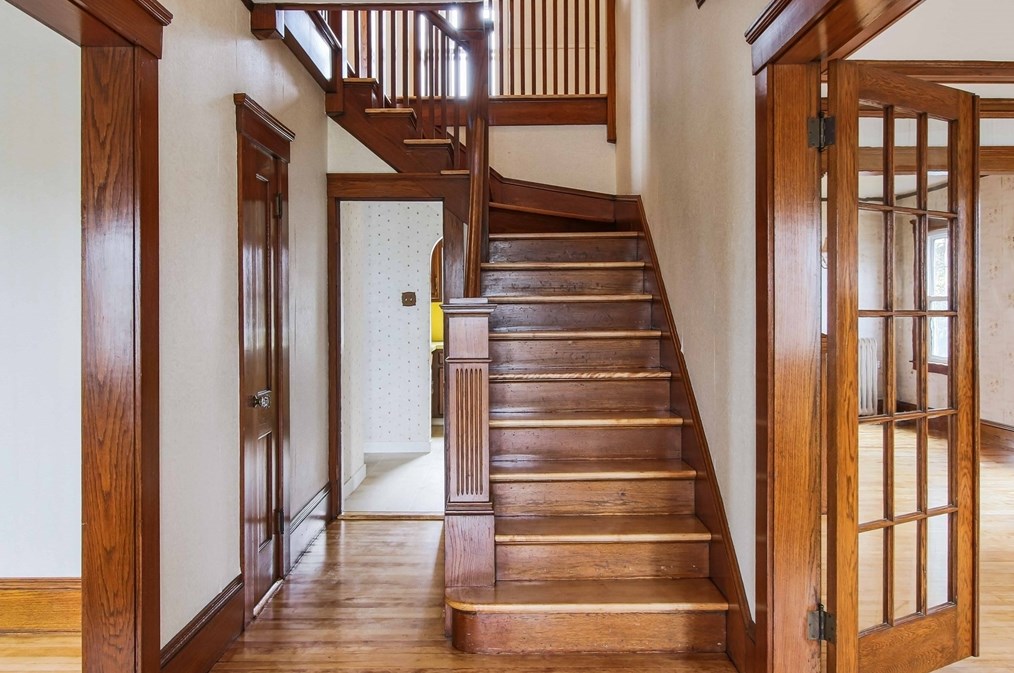 18 Hillcroft Ave, Worcester, MA 01606 exterior