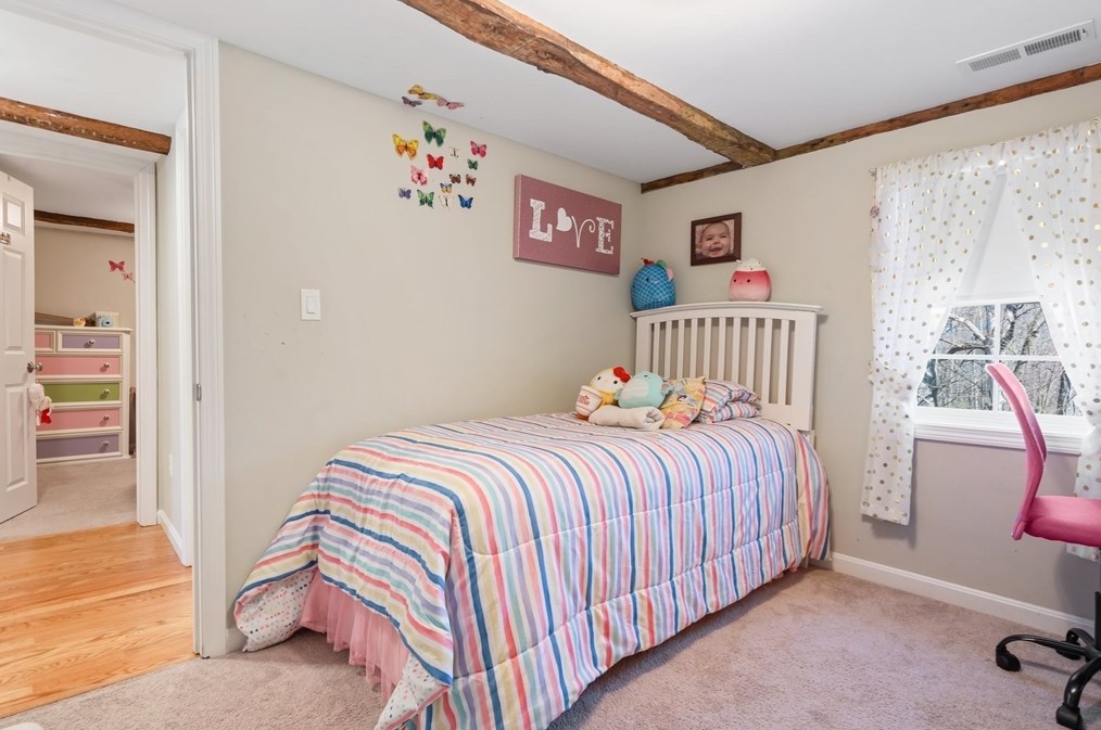 311 Pelham St, Methuen MA  01844-1476 exterior