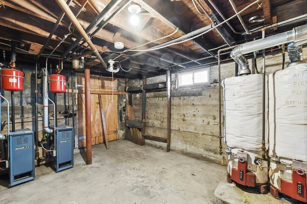 52 Conant St, Danvers MA 01923-2524 exterior