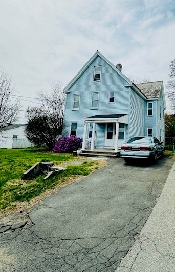 13 Meadow St, Holyoke MA  01040-5448 exterior