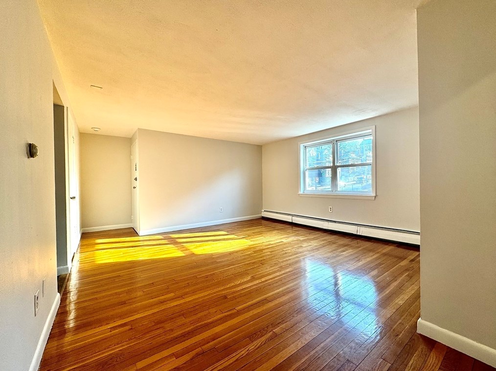 16 Vinal St #6, Boston, MA 02135