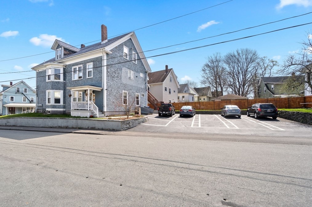 36 Hodges Ave #2, Taunton, MA 02780