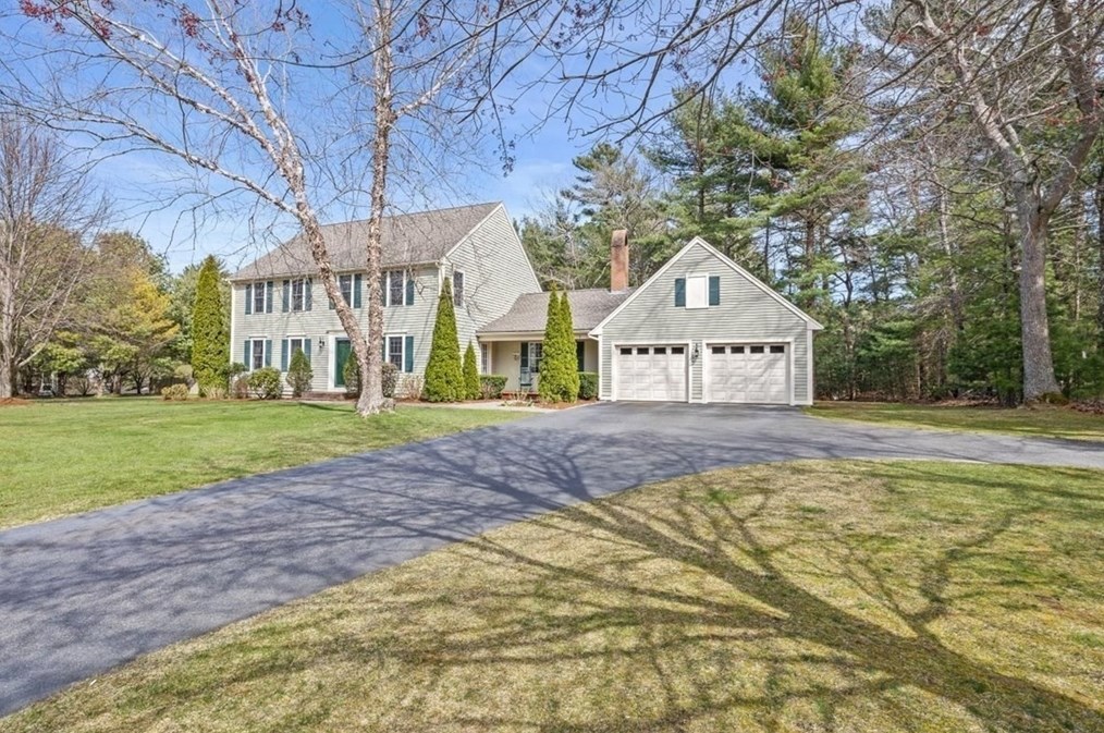 137 Wolf Pond Rd, Silver-Lake, MA 02364 exterior