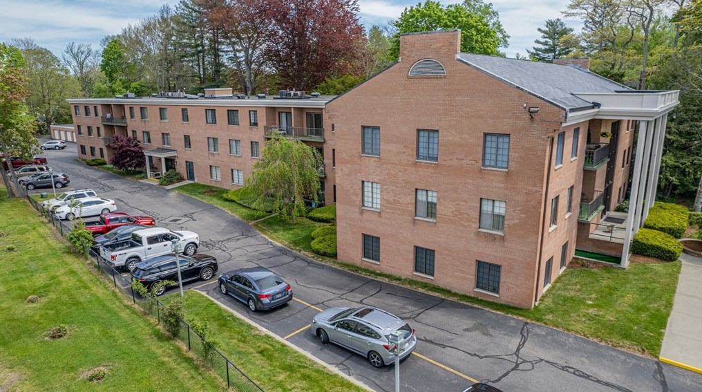 31 Church Green #303, Taunton, MA 02780