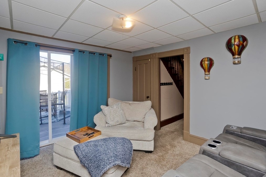 281 Langevin St, Chicopee MA 01020-4031 exterior