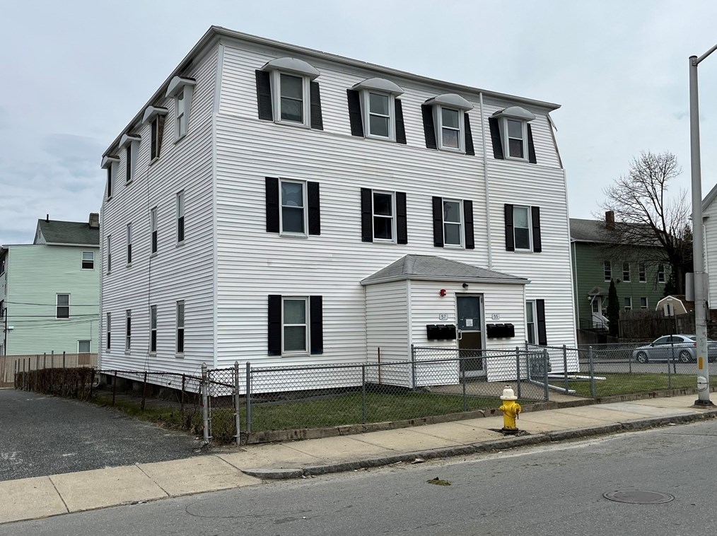 55 Eastern Ave, Worcester, MA 01605 exterior
