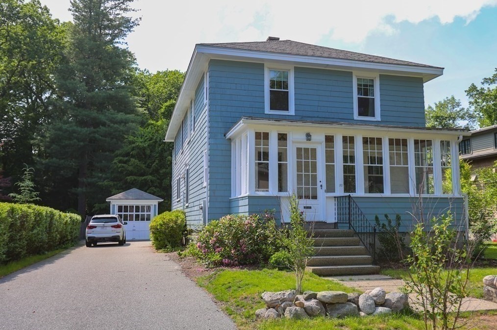 52 Riverdale Rd, Wellesley, MA 02481 exterior