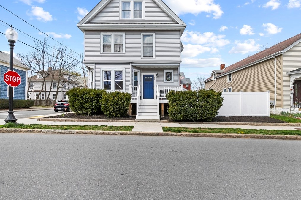 51 Parker St, New Bedford MA  02740-5347 exterior