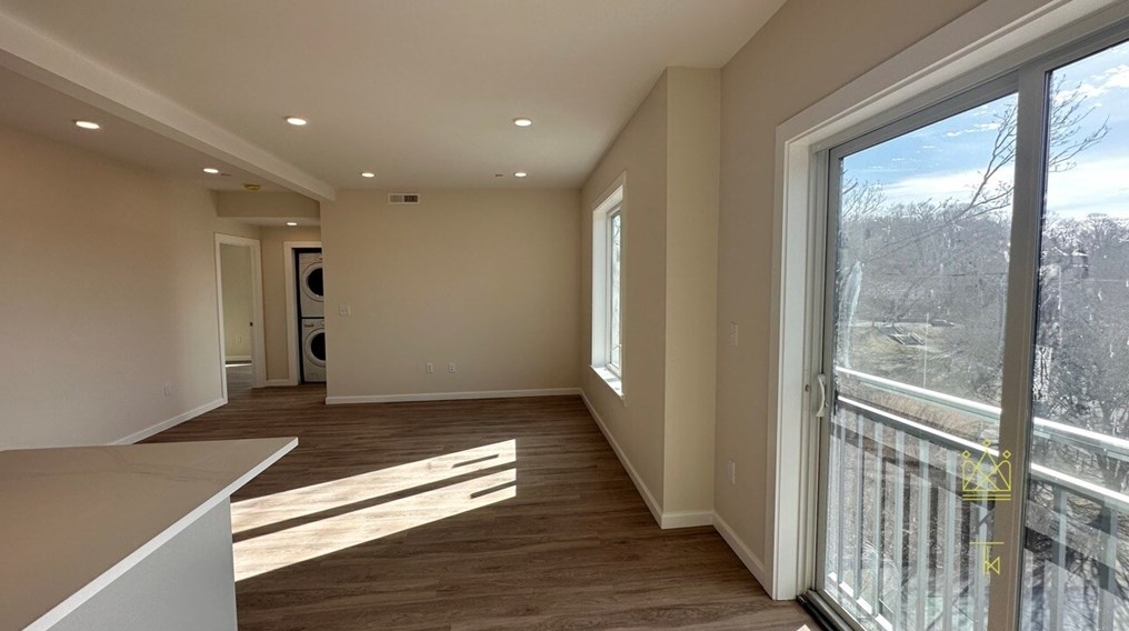 458 Washington St #107, Boston, MA 02135