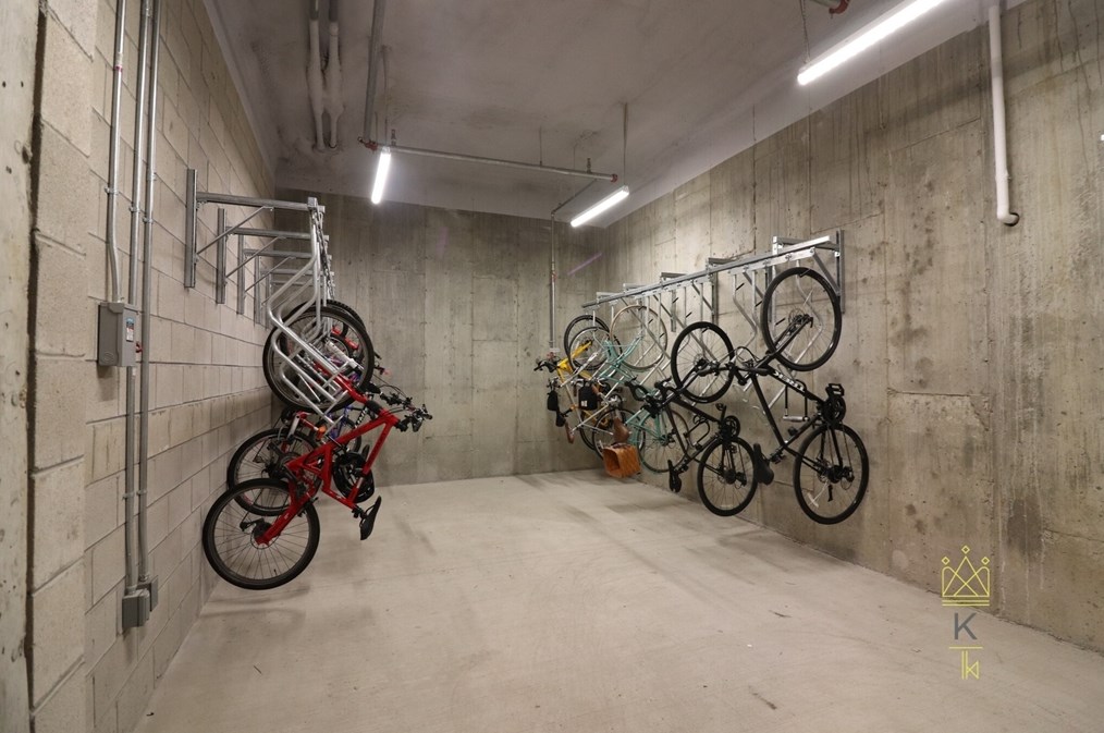 136 Babcock St, Brookline MA  02446-5913 exterior