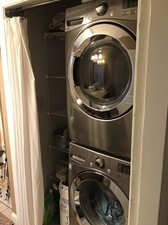 390 High St, Whitman MA 02382-1136 exterior