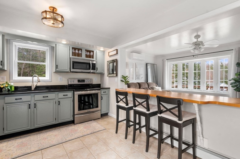 200 Wilbraham Rd, Monson, MA 01057