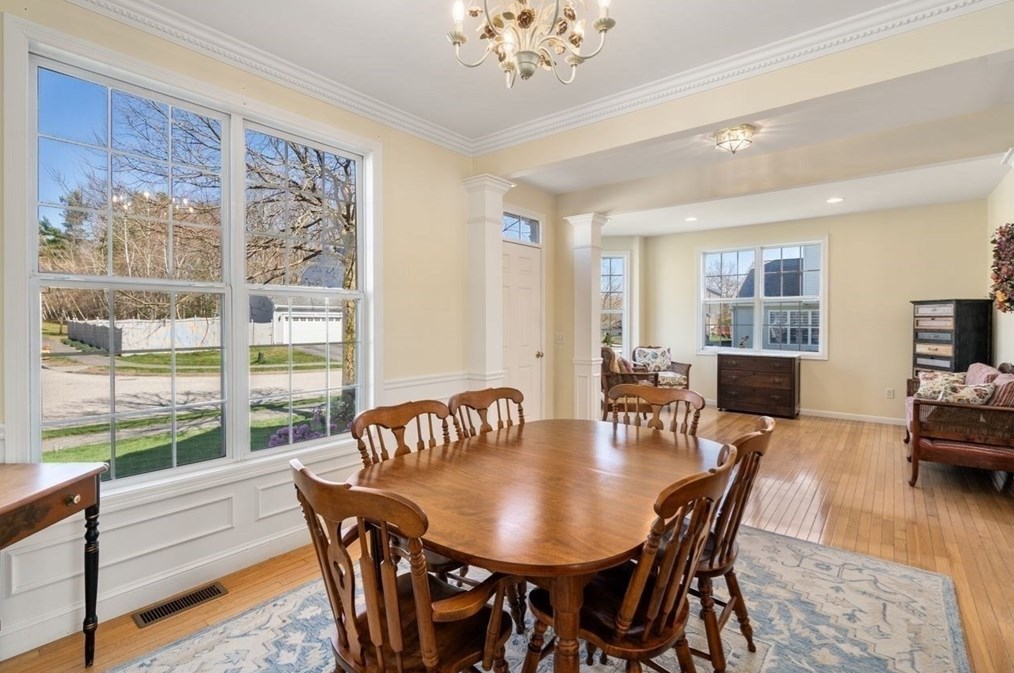 3 Rainbow Dr, Worcester MA 01605-1095 exterior