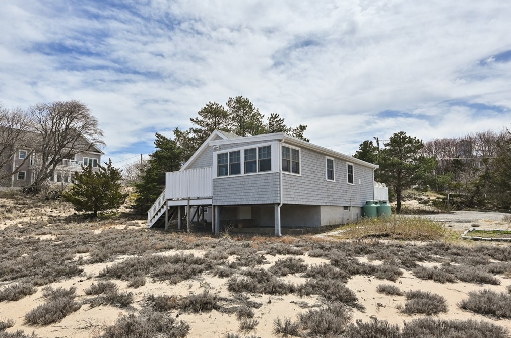 12 Independence Way, Plum Island, MA 01951