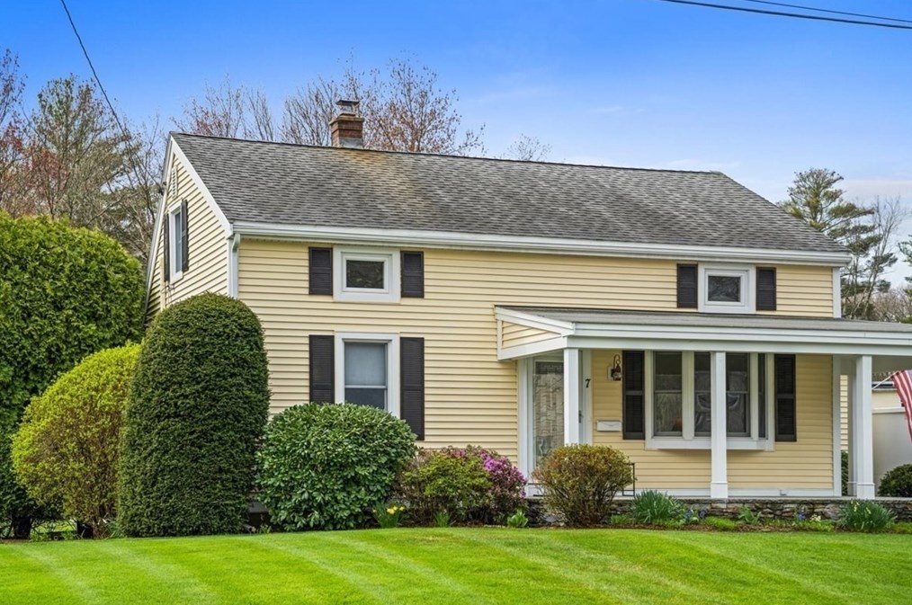 7 Washington Rd, Northborough, MA 01532-2238