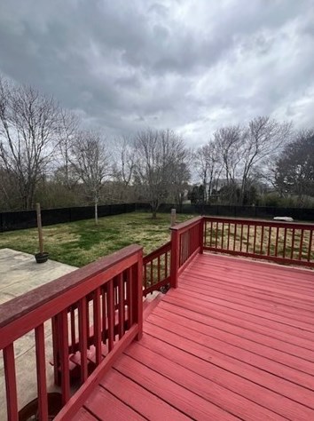 87 Mccabe St, Dartmouth MA  02748-1615 exterior