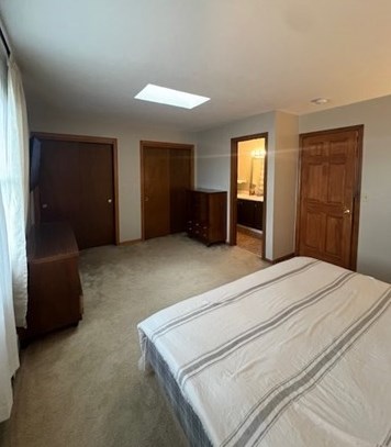 87 Mccabe St, Dartmouth MA  02748-1615 exterior