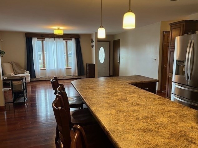 87 Mccabe St, Dartmouth MA  02748-1615 exterior