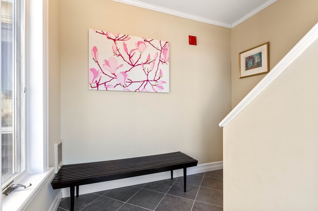 15 Taylor Ave, Plymouth MA 02360-6325 exterior