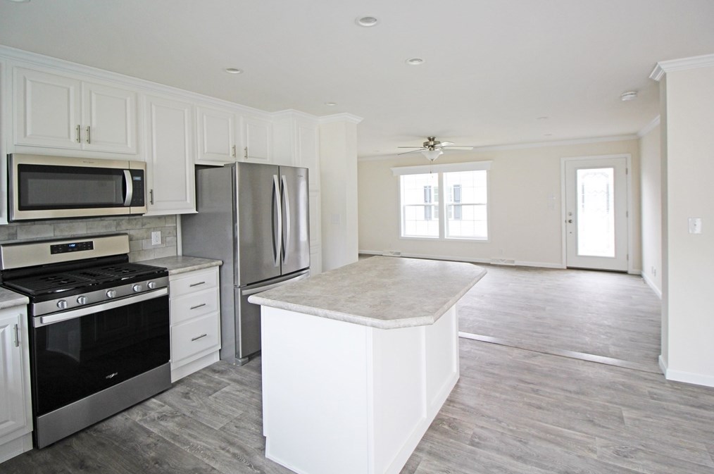 167 Liberty Ln, Montgomery MA 01085-9755 exterior