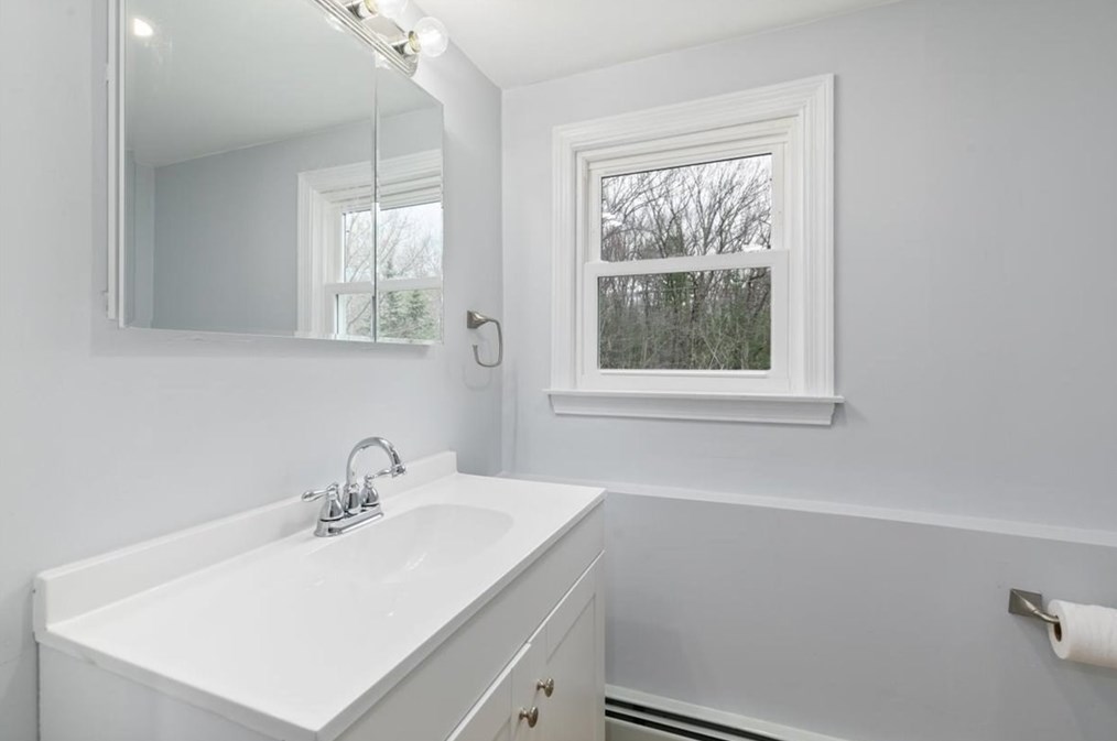 168 Cross St, Methuen MA  01844-1612 exterior