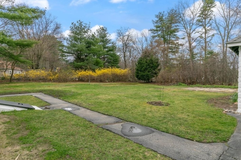 168 Cross St, Methuen MA  01844-1612 exterior