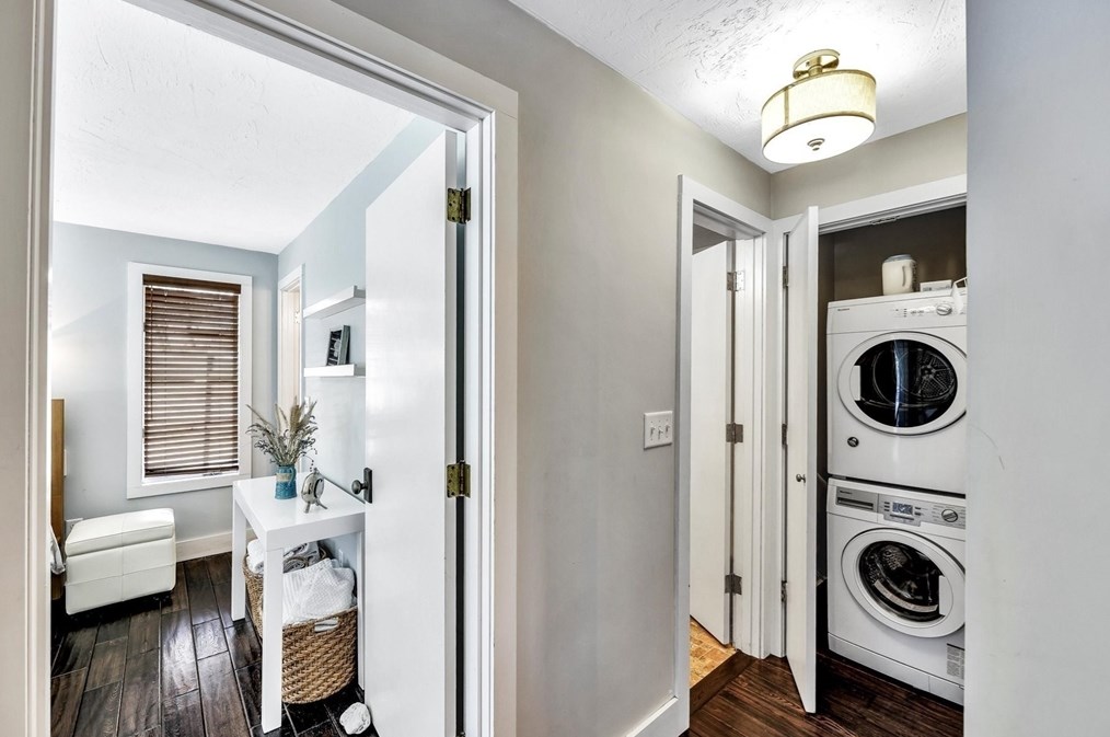 6 Mashie Cir, Mashpee MA exterior