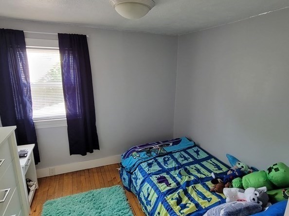 68 Pinevale St, Springfield MA  01151-1500 exterior