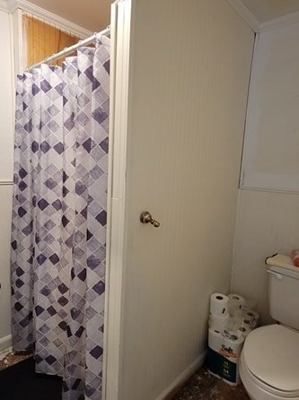 68 Pinevale St, Springfield MA  01151-1500 exterior