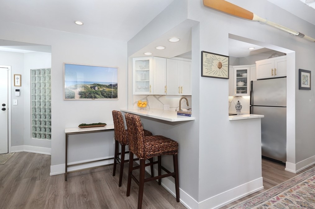 60 Gibson St #104, Boston, MA 02122