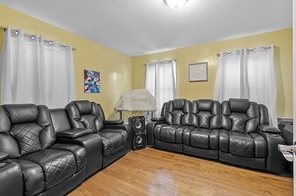 45 5 Ave, Haverhill MA 01830-3959 exterior