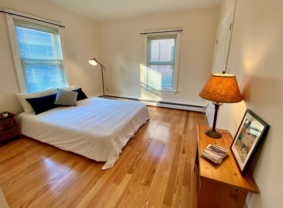 30 Fairmont Ave, Cambridge MA 02139-4423 exterior