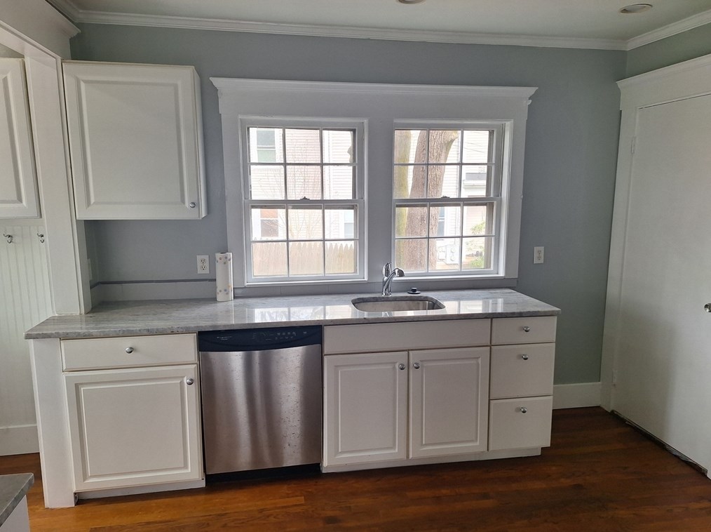 127 Allen St, Braintree, MA 02184