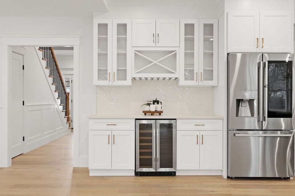 17 Greenleaf Rd, Natick MA  01760-3115 exterior