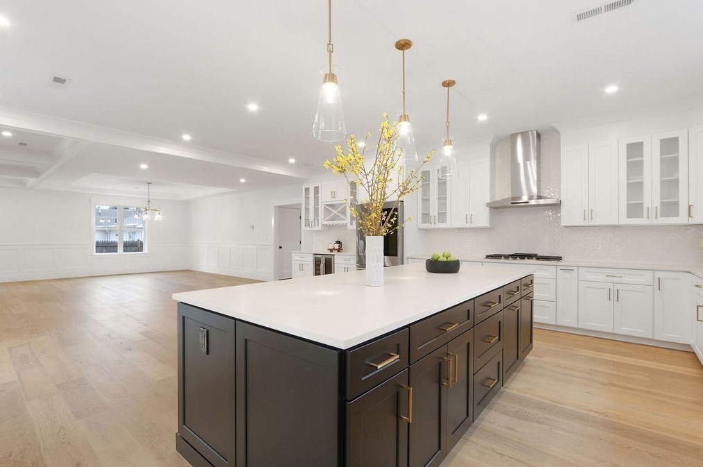 17 Greenleaf Rd, Natick MA  01760-3115 exterior