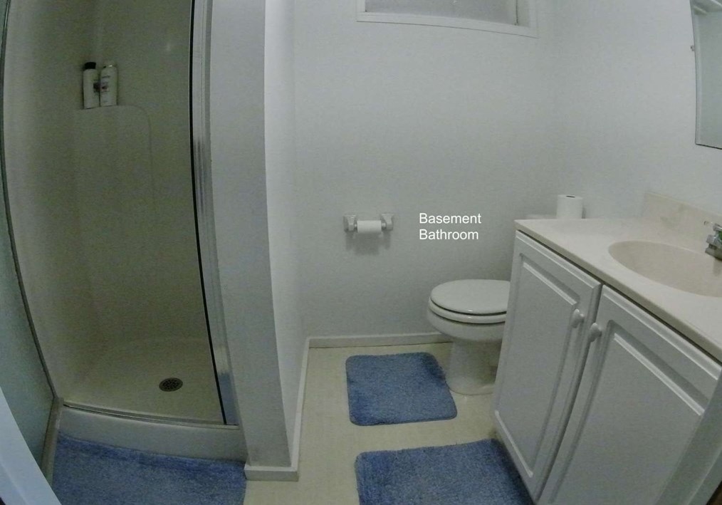 55 Cherry Ln, Amherst MA 01002-1520 exterior