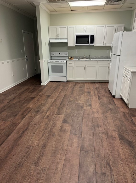 2 Main St #2c, Plymouth, MA 02360