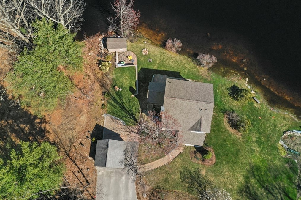 17 Watatic Pond Rd, Ashburnham, MA 01430