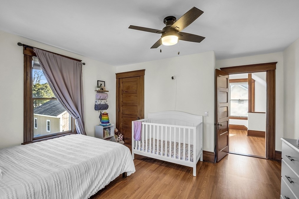 8 Vassar St, Leominster MA 01453 exterior