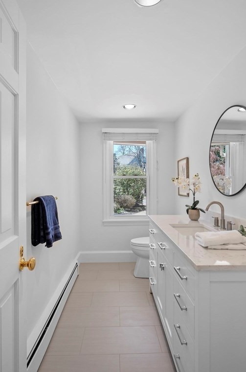 10 Rolleston Rd, Marblehead MA 01945-2714 exterior