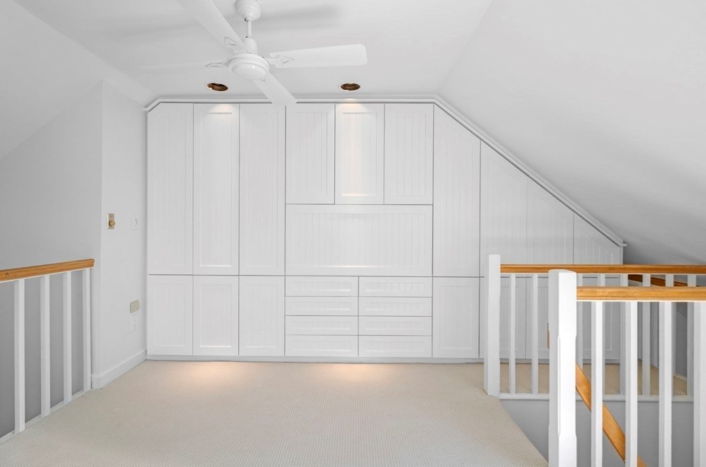 10 Rolleston Rd, Marblehead MA 01945-2714 exterior