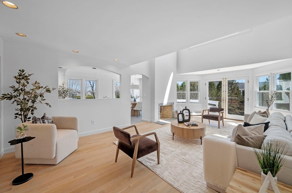 10 Rolleston Rd, Marblehead MA 01945-2714 exterior