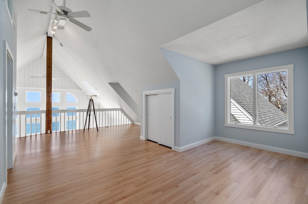 64 Bay Shore Dr, Plymouth MA  02360-2006 exterior