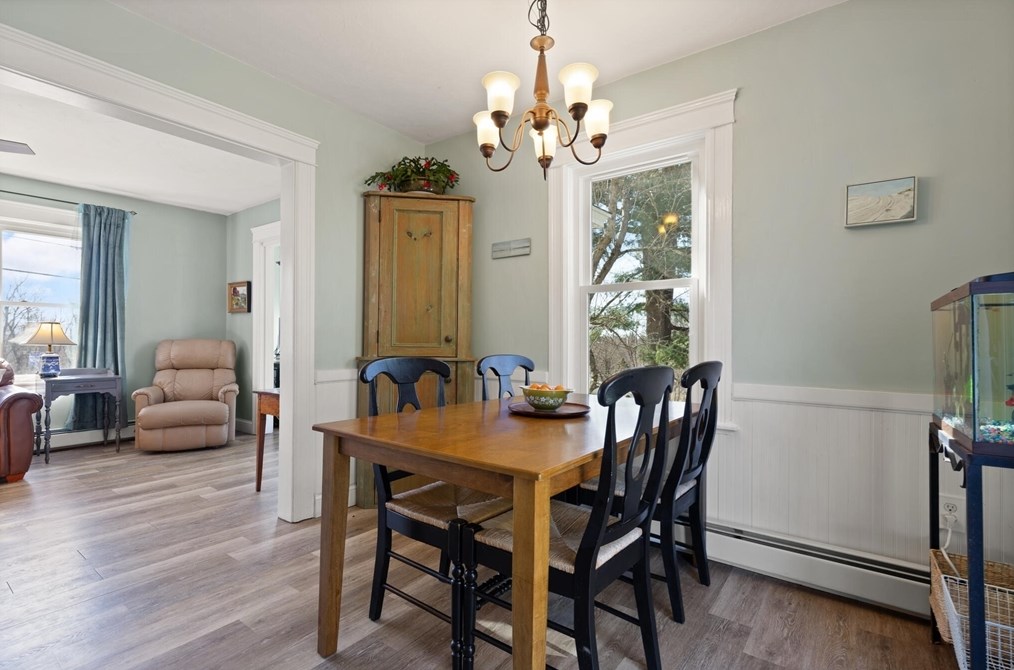 15 Carter Rd, Worcester MA  01609-1037 exterior