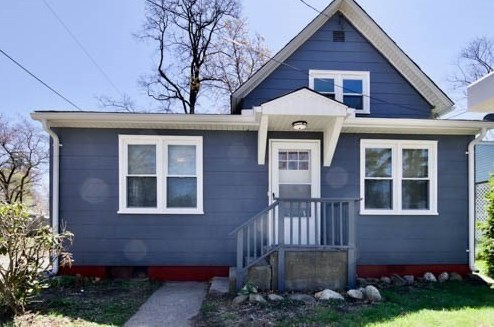 29 Brickett St, Springfield, MA 01119