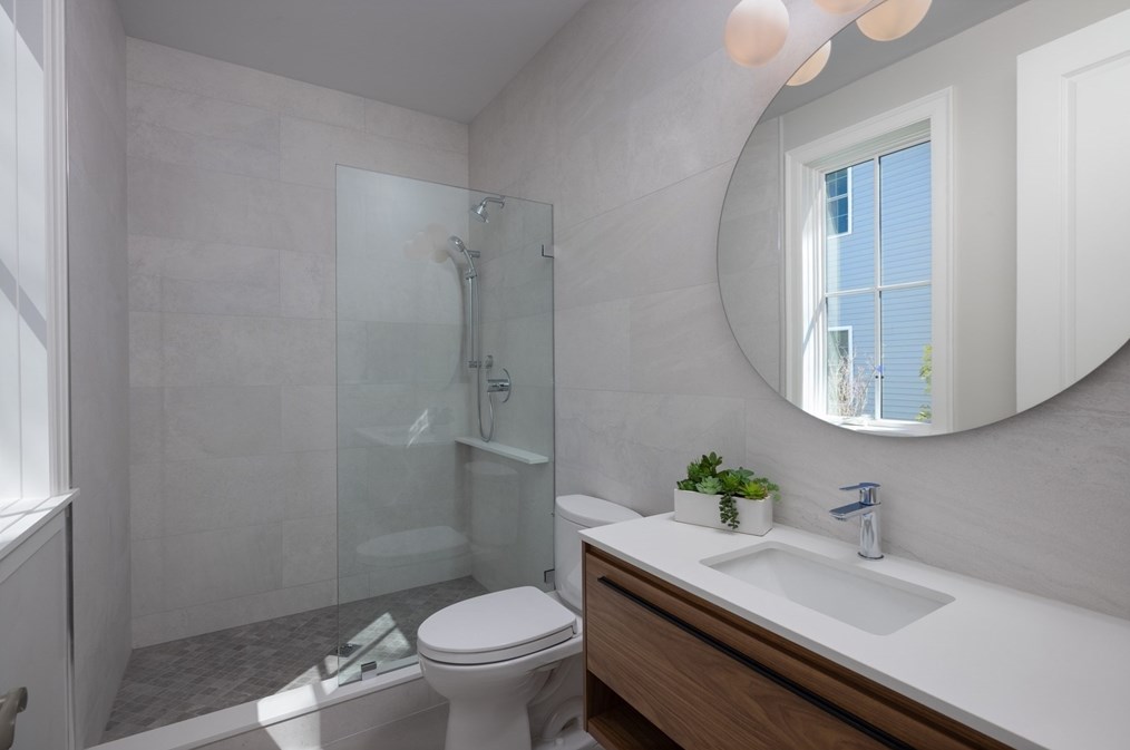 34 St, Newton MA 02459-1738 exterior