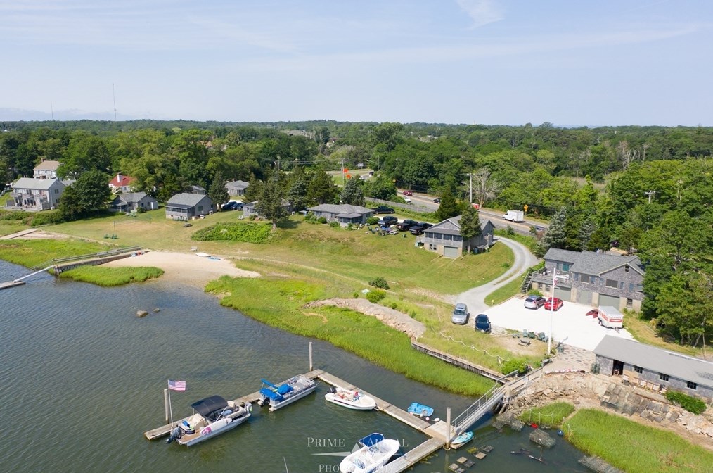 150 State Hwy, Eastham MA  exterior