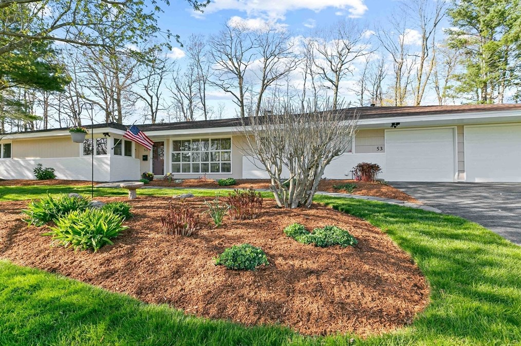 53 Barry Rd, Worcester, MA 01609