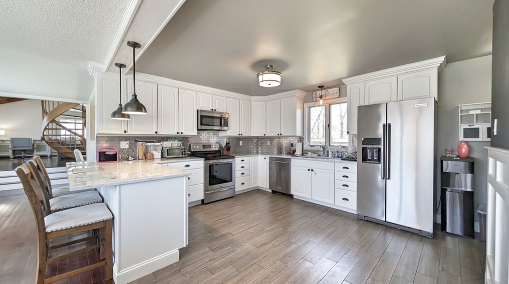 21 Pillsbury St, Georgetown, MA 01833 exterior